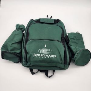 Edwards Aquifer picnic bag, dark green.